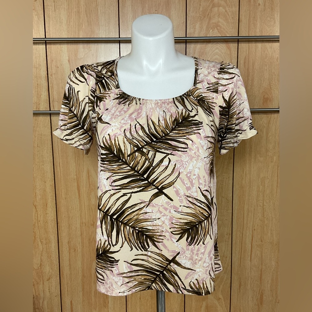 Modern Attraction Tropical Leaf Print Blouse in Cream and Brown SZ - M